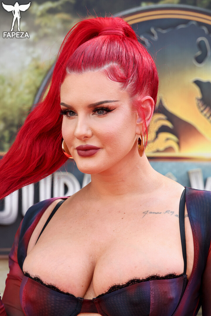 Justina Valentine